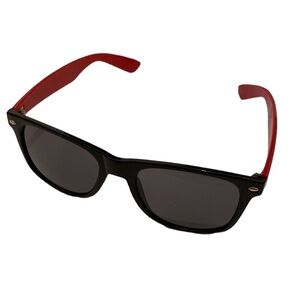 Sefton Play House sunglasses in very good condition.